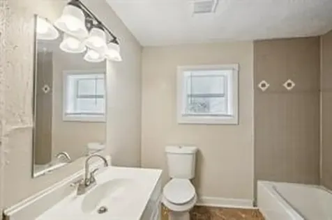 421 Clearwater Street Houston TX 77029