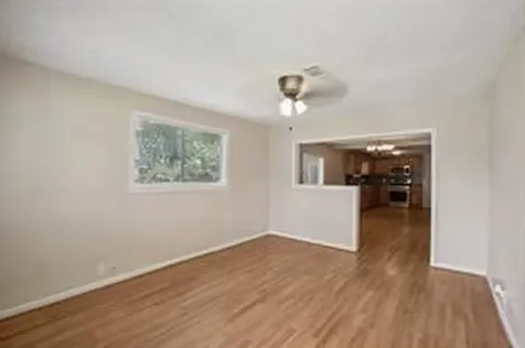 421 Clearwater Street Houston TX 77029