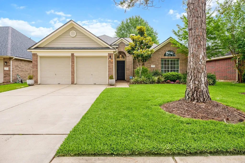 3535 Chesapeake Court Pearland TX 77584