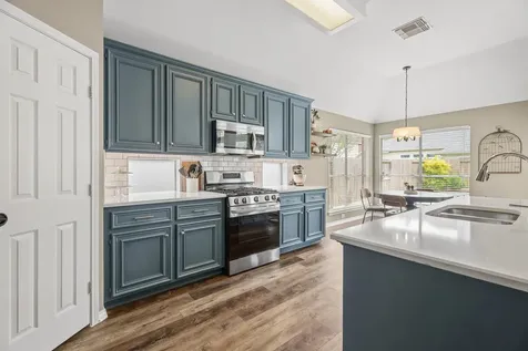 3535 Chesapeake Court Pearland TX 77584