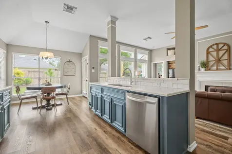 3535 Chesapeake Court Pearland TX 77584