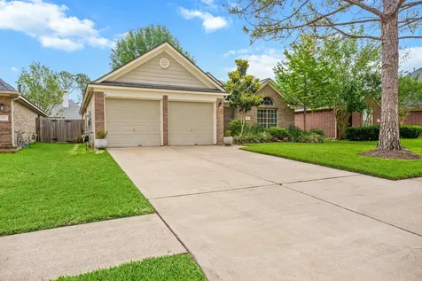 3535 Chesapeake Court Pearland TX 77584