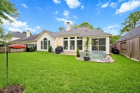 3535 Chesapeake Court Pearland TX 77584