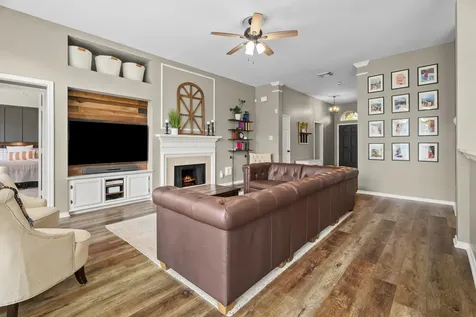 3535 Chesapeake Court Pearland TX 77584