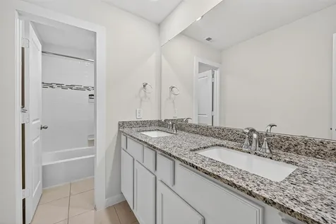 5018 Chestnut Orchard Drive Houston TX 77066