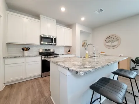 2818 Bluebonnet Ridge Drive Conroe TX 77304