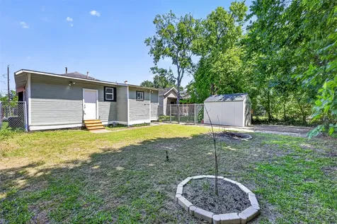 2519 Stevens Street Houston TX 77026
