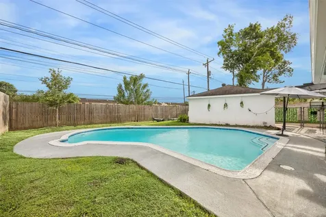 7711 Twin Hills Drive Houston TX 77071