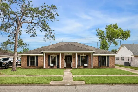 7711 Twin Hills Drive Houston TX 77071