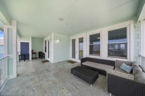 4121 Pointe West Drive 301 Galveston TX 77554