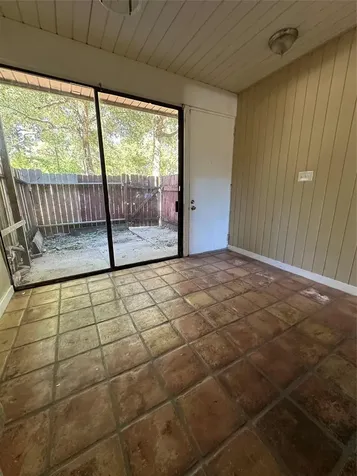 13 Lakeway Conroe TX 77304