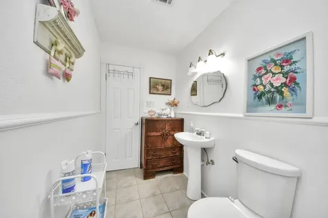 3518 Kansas Fresno TX 77545