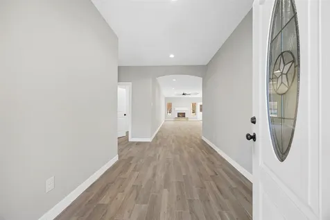 512 Sandy Oaks Drive Huntsville TX 77340