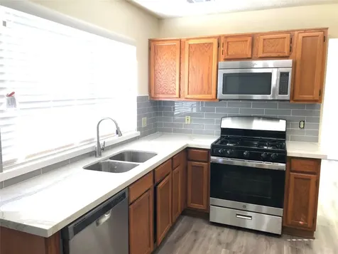 4819 Sunshine Drive Sugar Land TX 77479