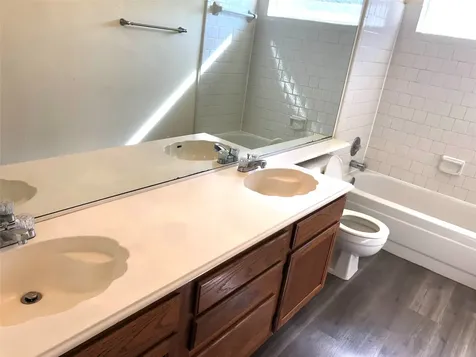 4819 Sunshine Drive Sugar Land TX 77479