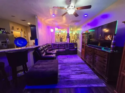 8161 Snowden Street Houston TX 77028