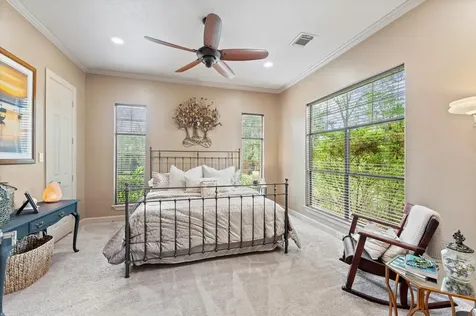9722 Crestwater Circle Magnolia TX 77354