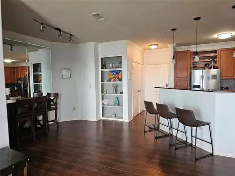 1711 Old Spanish Trail 313 Houston TX 77054