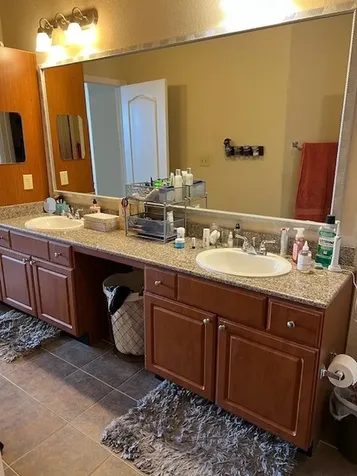 1711 Old Spanish Trail 313 Houston TX 77054
