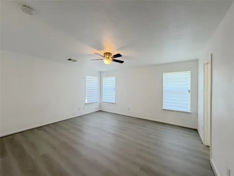 4707 Meadowthorn Court Friendswood TX 77546