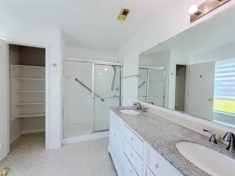 4707 Meadowthorn Court Friendswood TX 77546