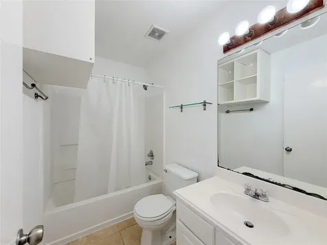 4707 Meadowthorn Court Friendswood TX 77546