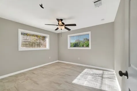 7814 Pin Oak Road Alvin TX 77511
