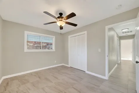 7814 Pin Oak Road Alvin TX 77511