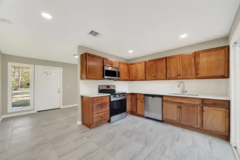 7814 Pin Oak Road Alvin TX 77511