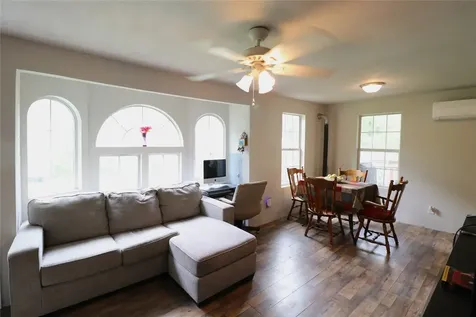 316 Ithica Livingston TX 77351