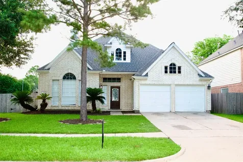 2318 Stoneburg Court Sugar Land TX 77479