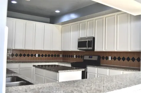 2318 Stoneburg Court Sugar Land TX 77479