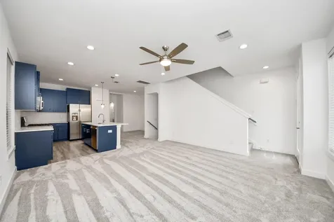 18527 Centro Row Shenandoah TX 77385
