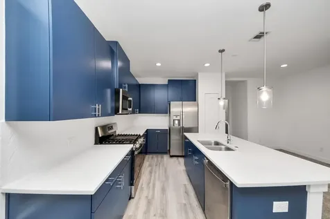 18527 Centro Row Shenandoah TX 77385