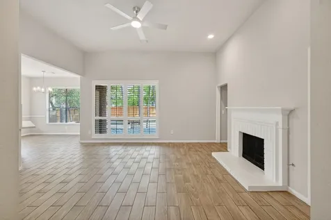 18 Maize Meadow Place The Woodlands TX 77381