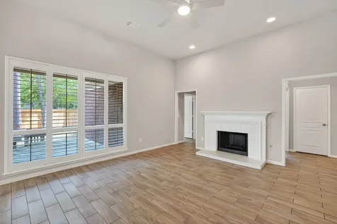 18 Maize Meadow Place The Woodlands TX 77381