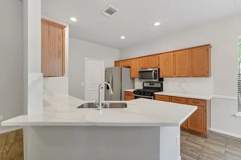 18 Maize Meadow Place The Woodlands TX 77381