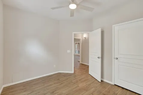 18 Maize Meadow Place The Woodlands TX 77381