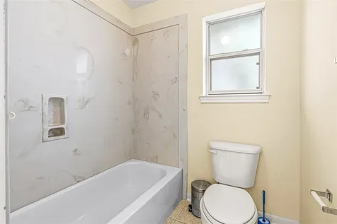 4612 Oakdale Street Bellaire TX 77401