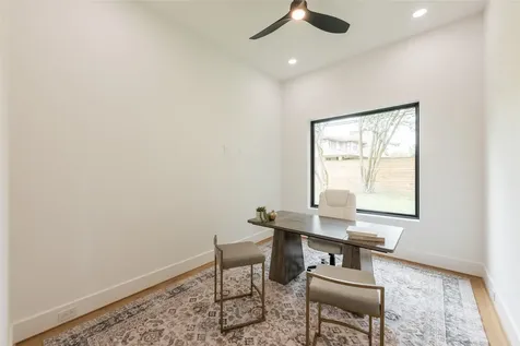 7006 Schiller Street Houston TX 77055