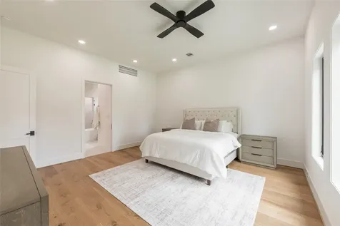 7006 Schiller Street Houston TX 77055