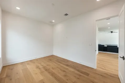 7006 Schiller Street Houston TX 77055