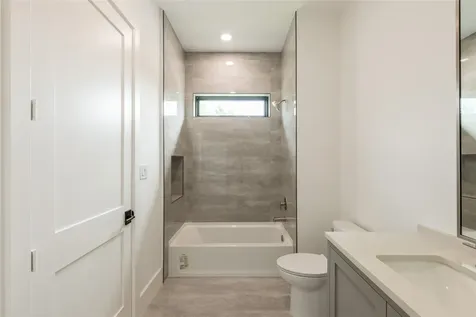 7006 Schiller Street Houston TX 77055
