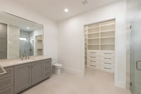 7006 Schiller Street Houston TX 77055