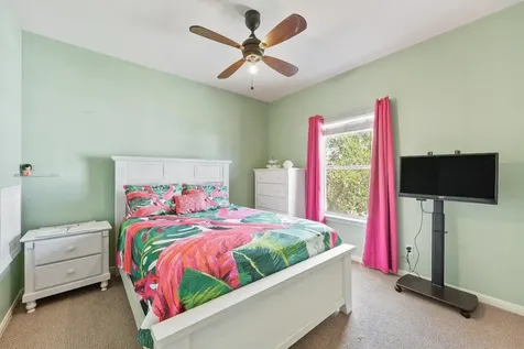 9 S Sandpiper Street La Marque TX 77568