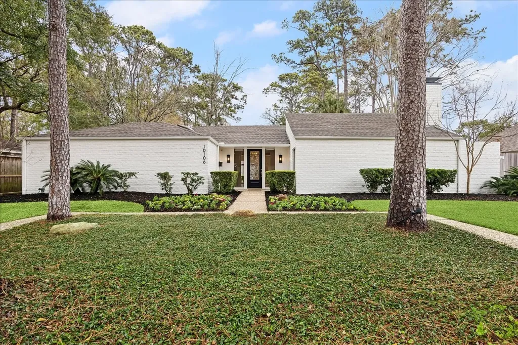10106 Cedar Creek Drive Houston TX 77042