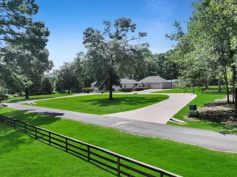 128 County Road 185 Jasper TX 75951