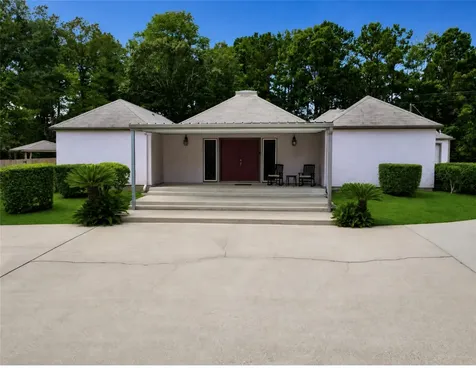 128 County Road 185 Jasper TX 75951