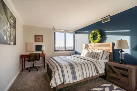 3525 Sage Road 1315 Houston TX 77056