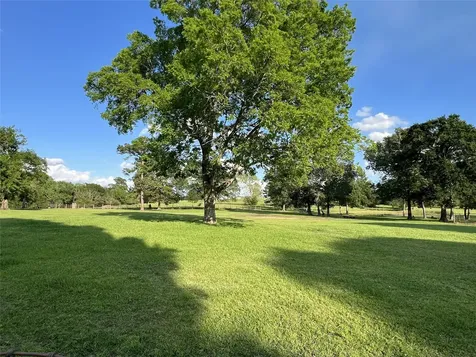12494-725 Hill Creek Road Montgomery TX 77356